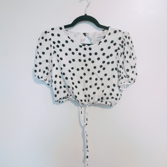 Charlie Holiday the Holiday top features puff sleeves, a round neckline, drawstr - Picture 4 of 6